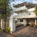 Oyo Flagship Hotel Silver Nest