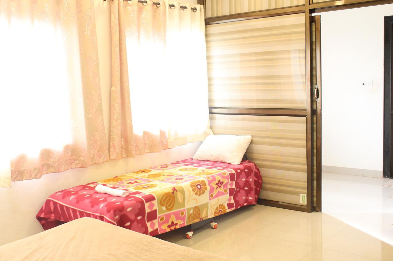 Malhar Guest house