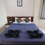 Hillview Rooms