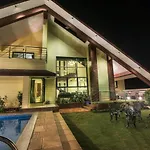 Aer Villa By Hill Staytion
