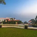 Saffronstays Aurelia, Panchgani - Balinese Villa With Breathtaking Valley Views