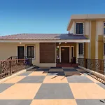 Courtyard Villa By Hill Staytion