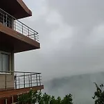 Misty Cliff Pachgani, Luxurious Rooms With Valley View