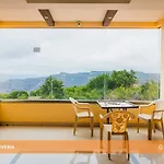 Hotel Riveria