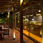 Hotel Malas