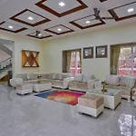 Stayvista\'S Tableland Vista - Hill-View Haven With Jacuzzi & Terrace