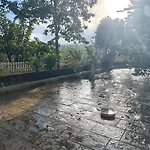 Baba\'S Inn Estate