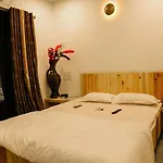 Shivar Agro Tourism And Mahu Dam Camping