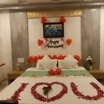 Divine Resort- Bhilar