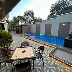 Al Barakah 5 Bhk Private Swimming Pool Villa