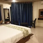 Triveni Stays Horizon 4 Bedroom
