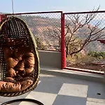 2Bhk Suite, Panchgani Views, Ora Vue