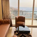 1Bhk Suite With Valley View, Ora Vue