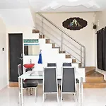 Global Pacific Villa