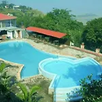 Mount Castle Resort