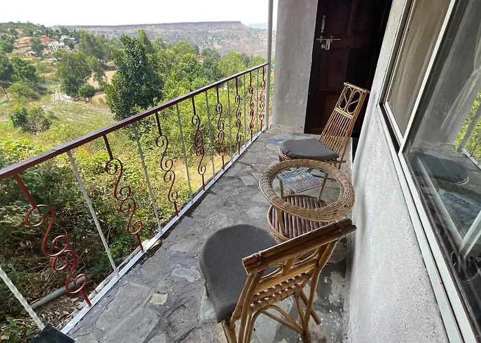 Tabletop Villa Balcony - Valley View With Massive Hall