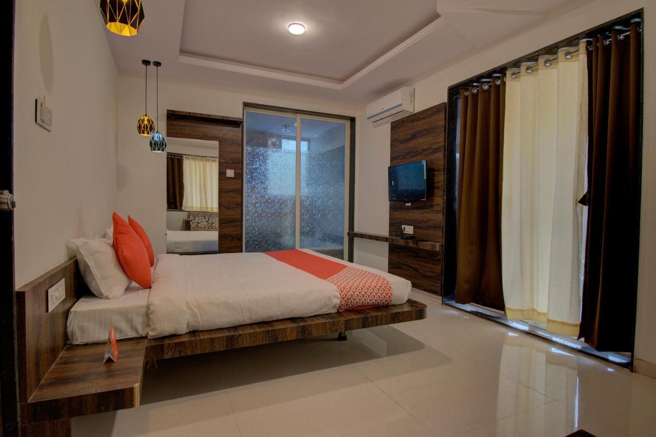 Oyo 24117 Dream Valley Panchgani