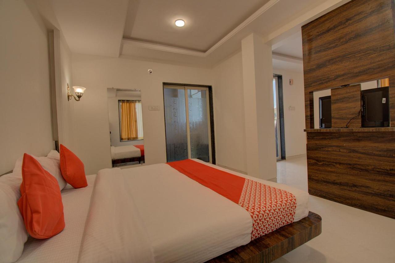 Hotel Oyo 24117 Dream Valley