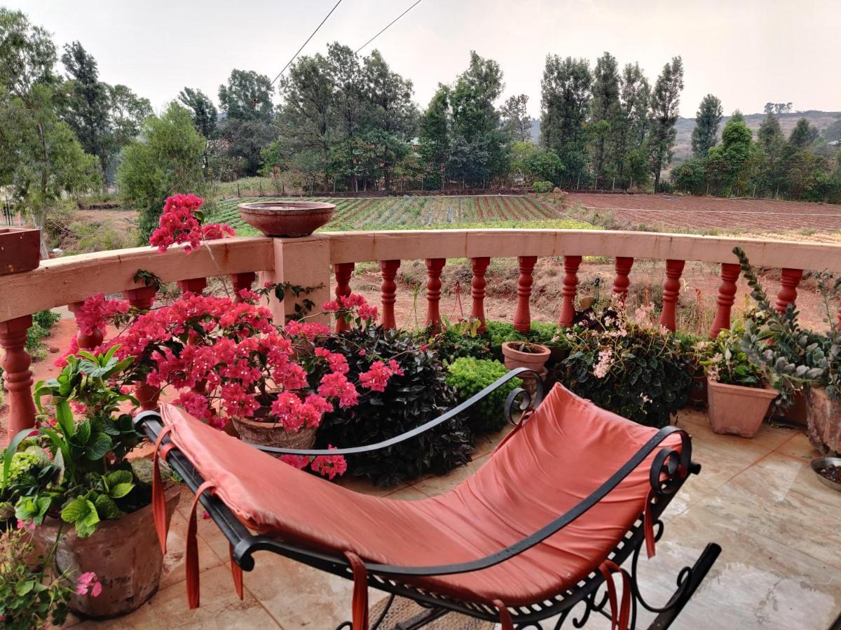 Quinte Hills Residency Villa *
