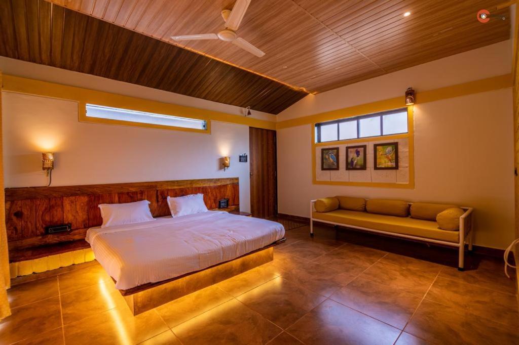 Gurusparsh Bed & Breakfast