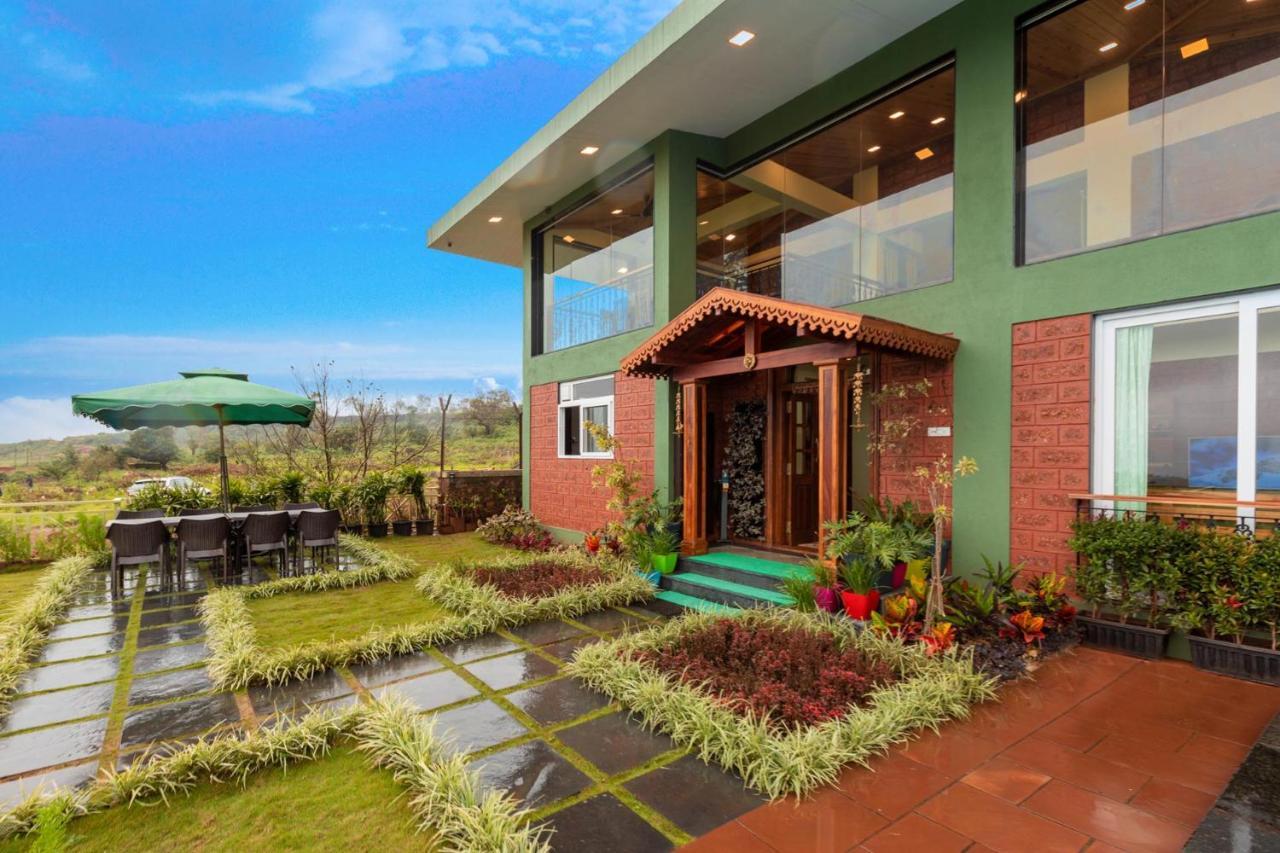 Status Villa: Traditional-modern Retreat With Valley Views And Private Pool Villa