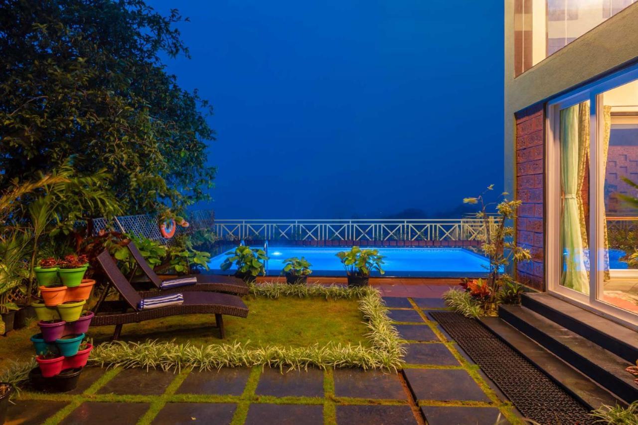 Status Villa: Traditional-modern Retreat With Valley Views And Private Pool
