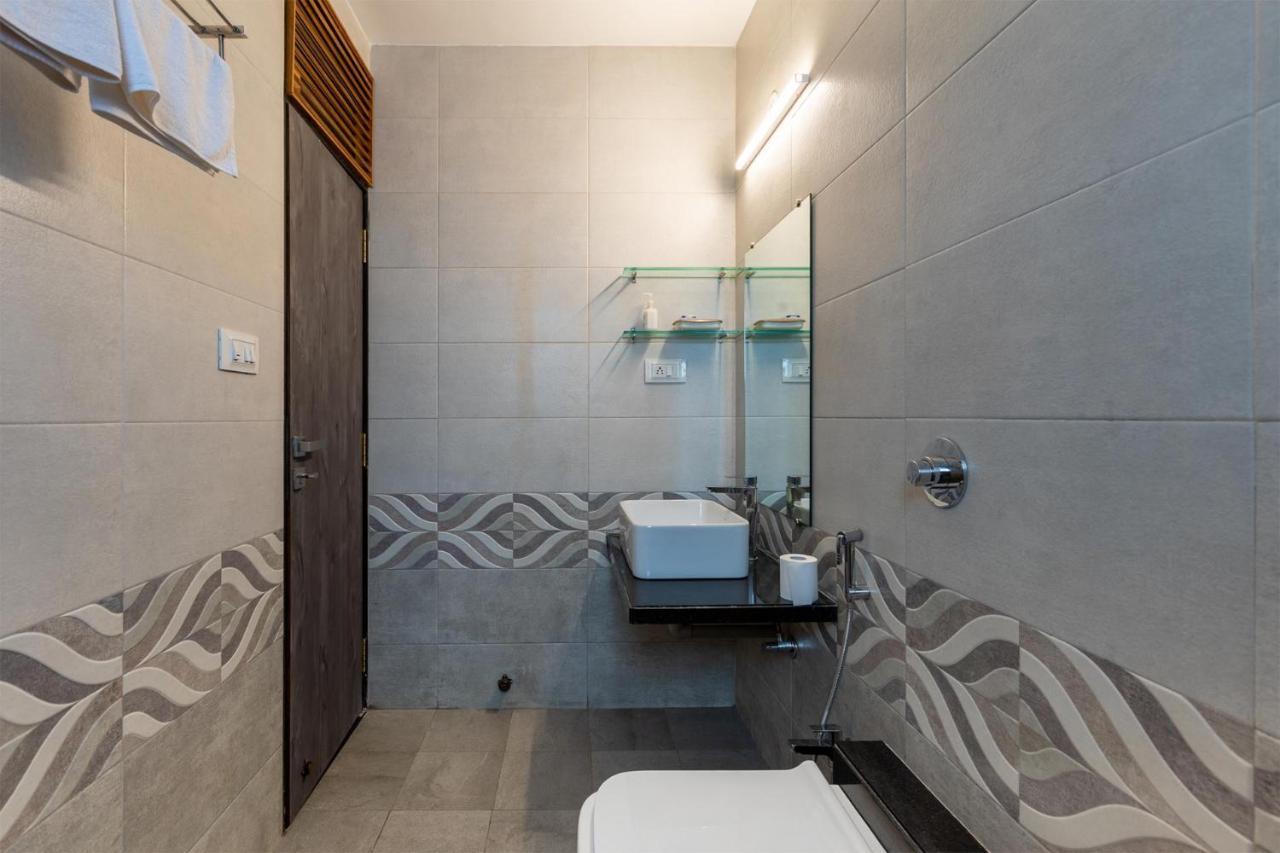 Status Villa: Traditional-modern Retreat With Valley Views And Private Pool * Panchgani