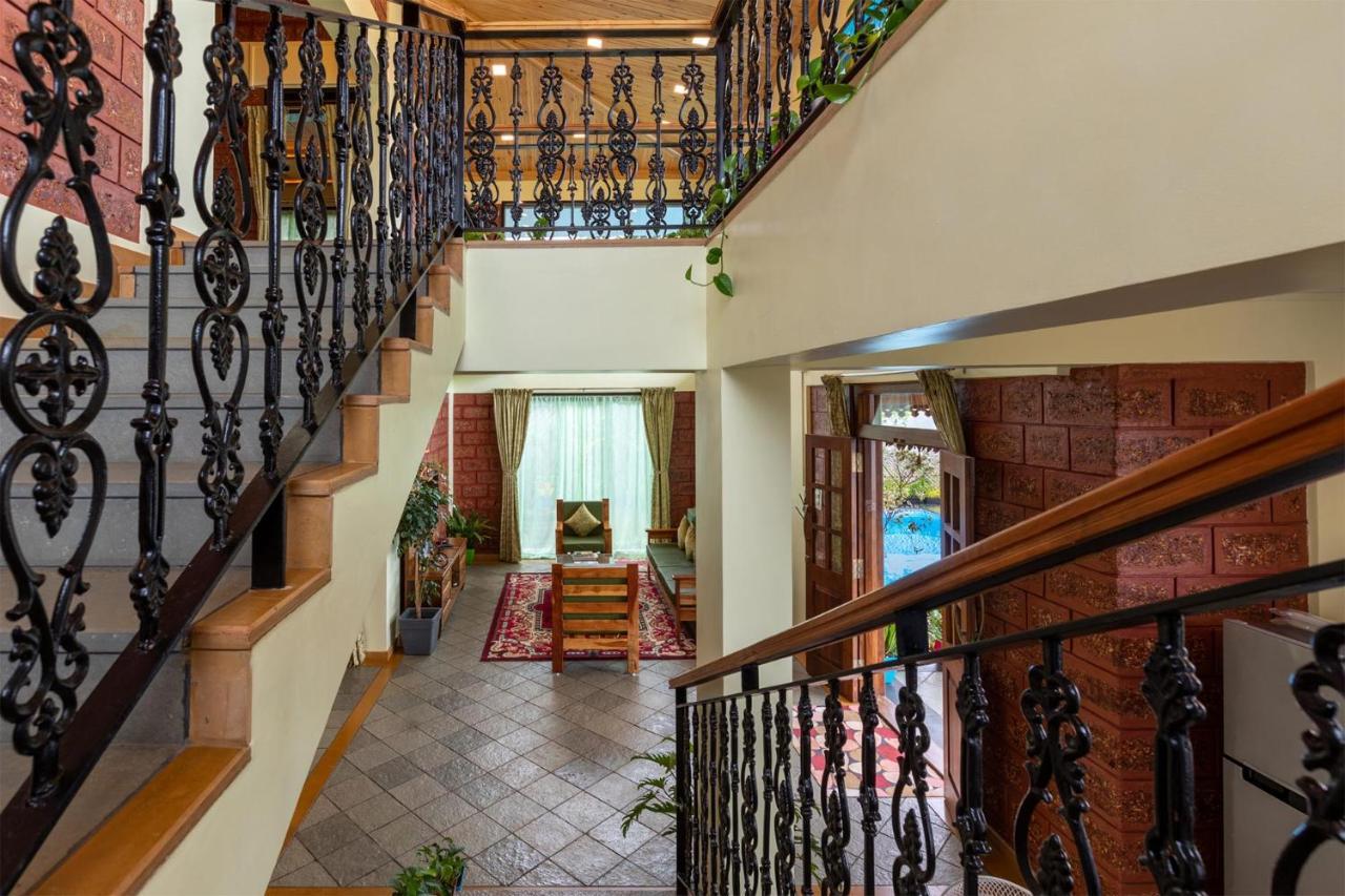 Villa Status Villa: Traditional-modern Retreat With Valley Views And Private Pool Panchgani