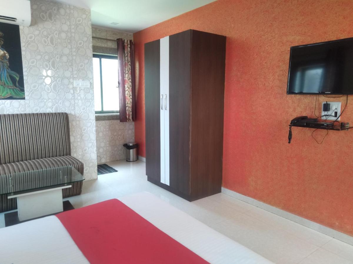 Crown 3* Panchgani