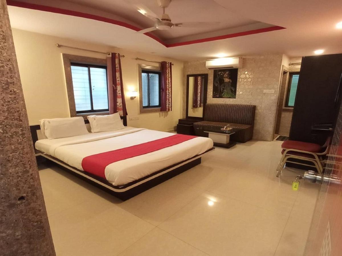 Hotel Crown