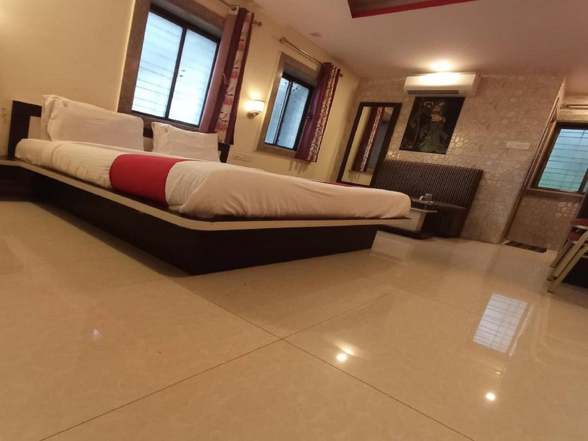 Crown Hotel