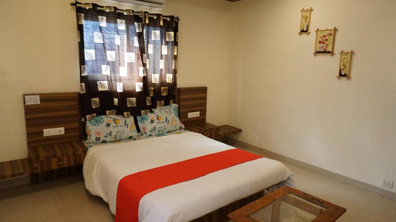 The Paramount Hotel, Mahabaleshwar