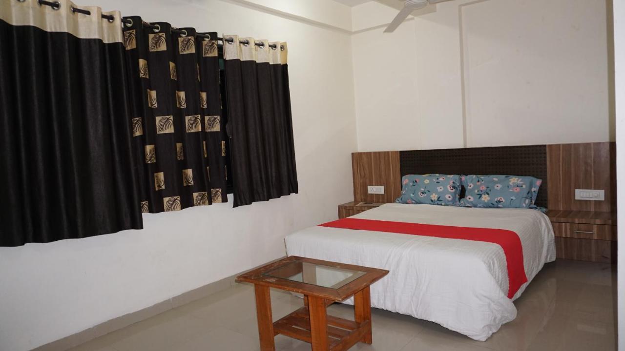 The Paramount Hotel, Mahabaleshwar Panchgani