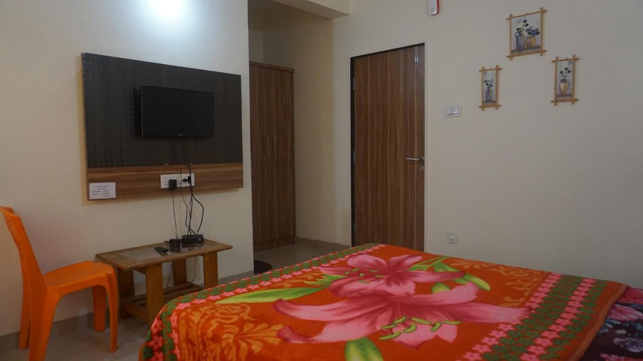 The Paramount Hotel, Mahabaleshwar Lodge *