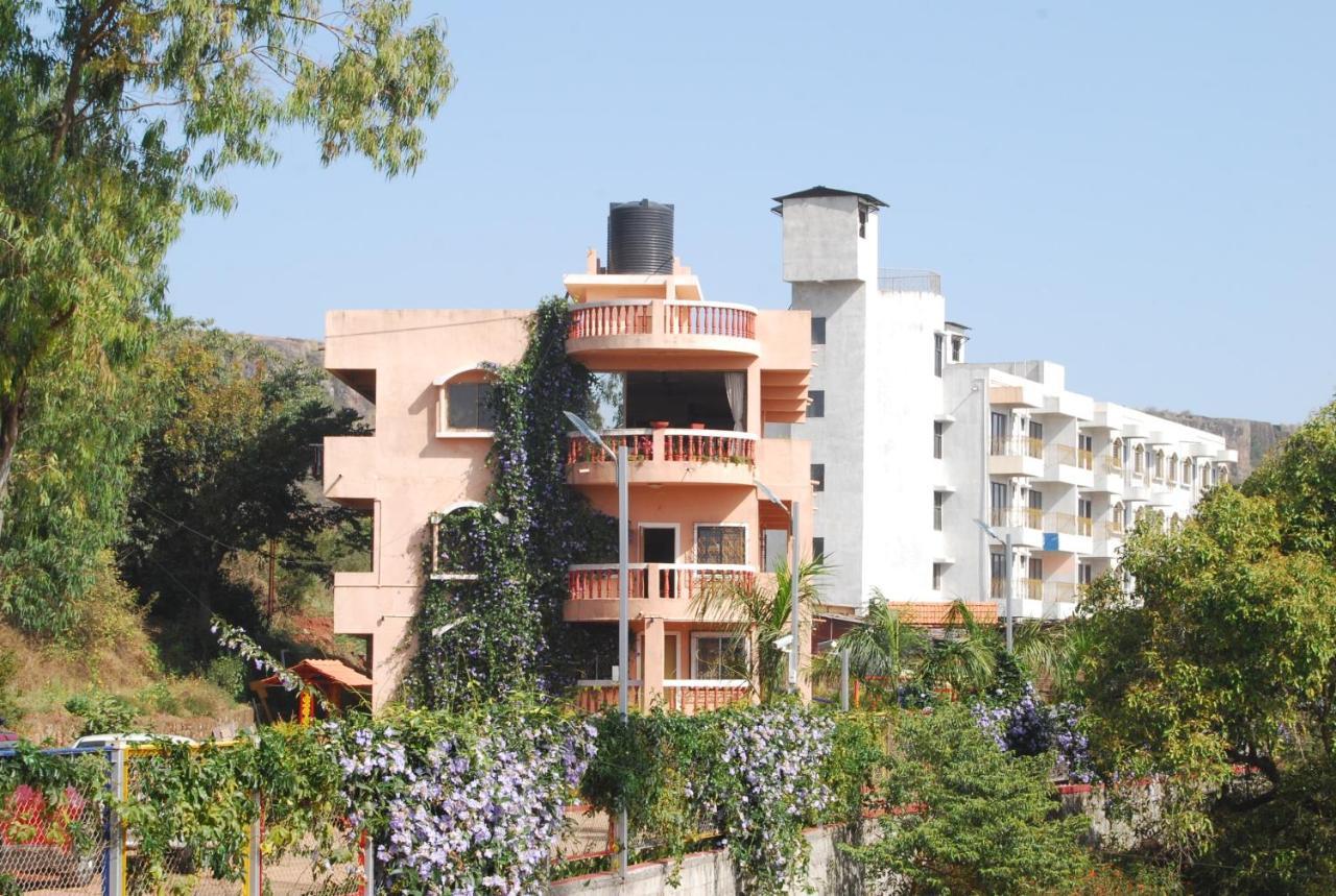 Quinte Hills Residency Villa Panchgani