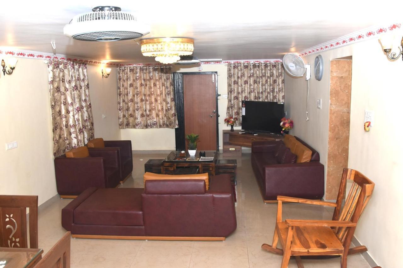 Quinte Hills Residency Villa *