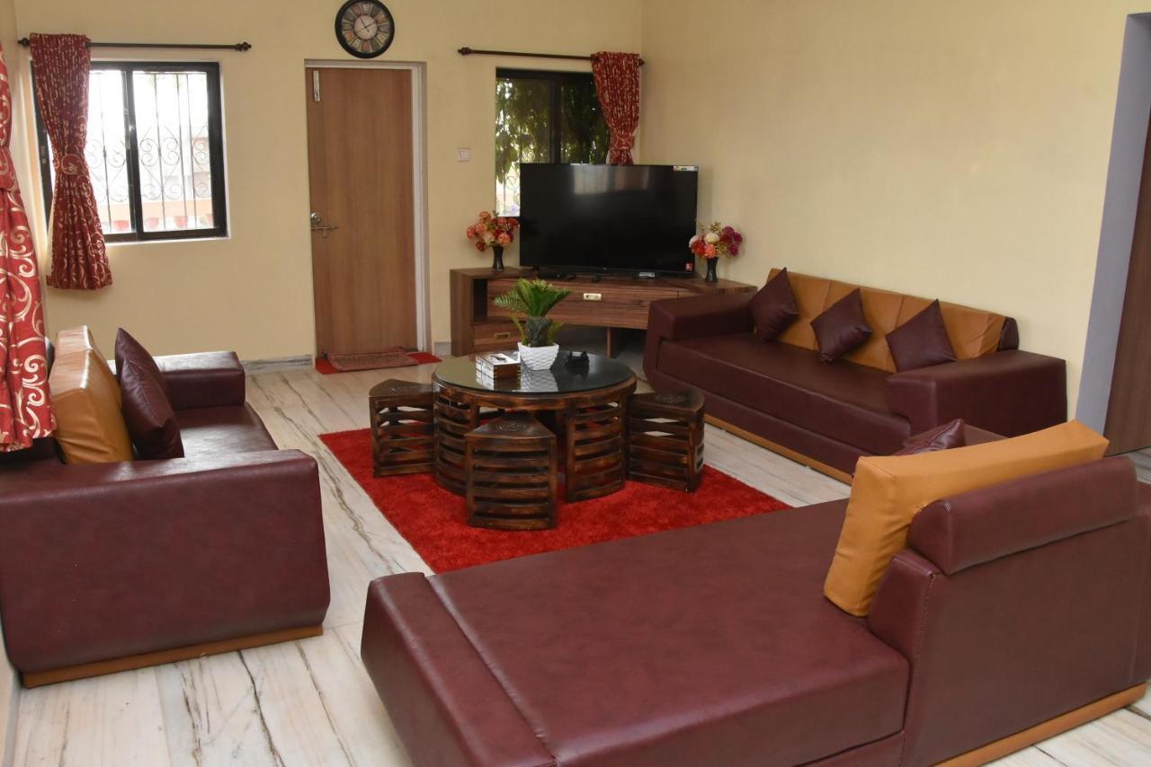Quinte Hills Residency Villa