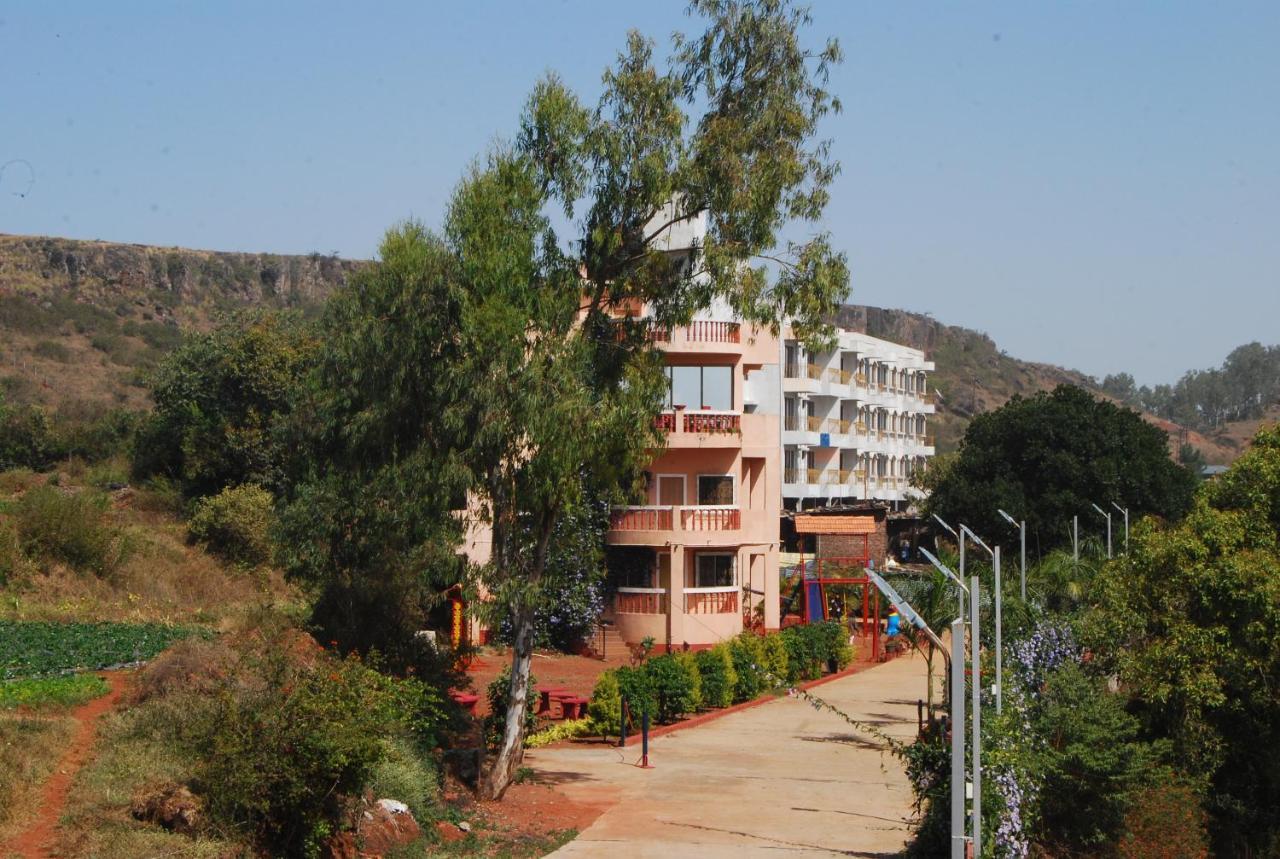 Quinte Hills Residency Panchgani