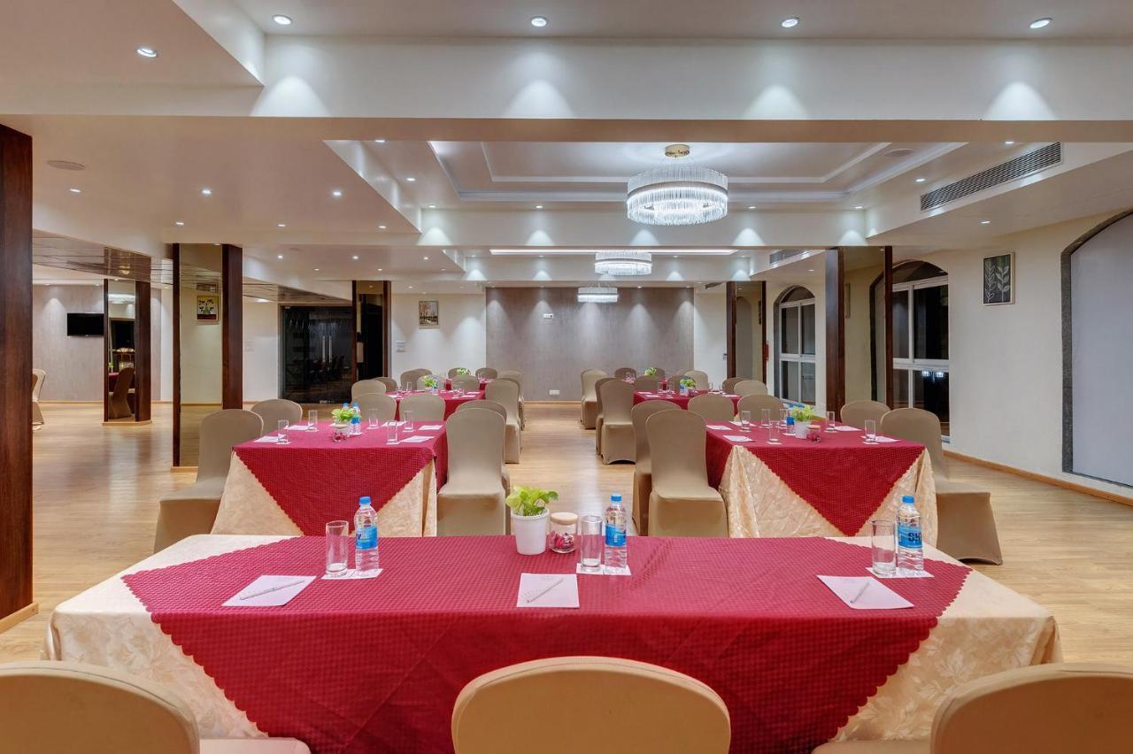 Hotel Grand Victoria The Fern & Spa, - Mahabaleshwar