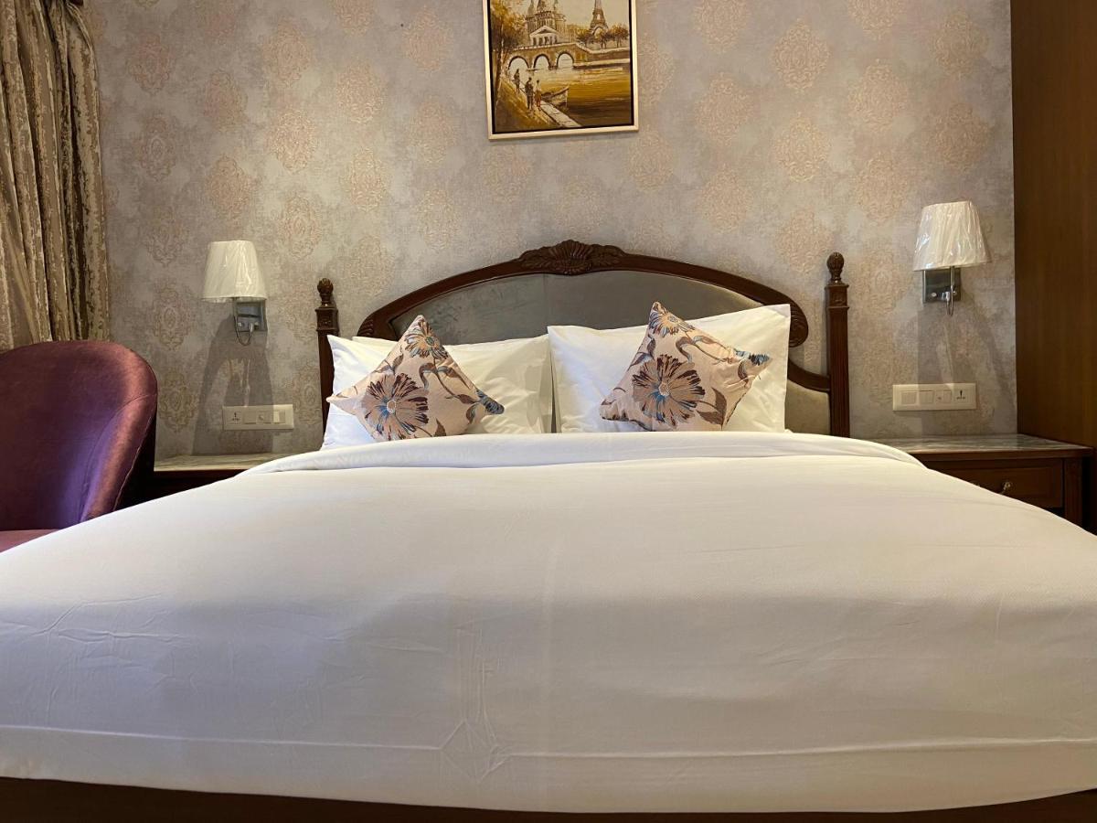 Hotel Grand Victoria The Fern & Spa, - Mahabaleshwar 5*