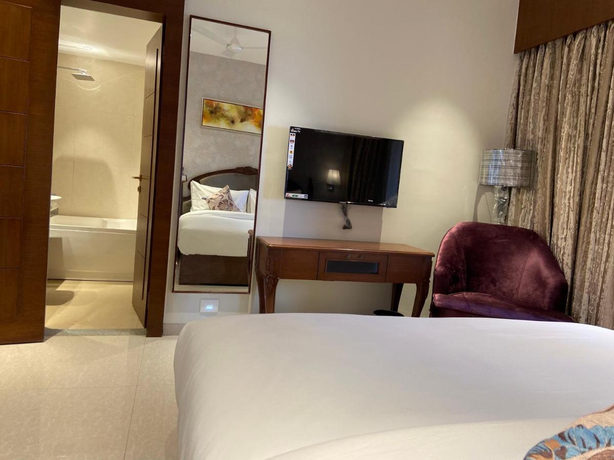 Hotel Grand Victoria The Fern & Spa, - Mahabaleshwar