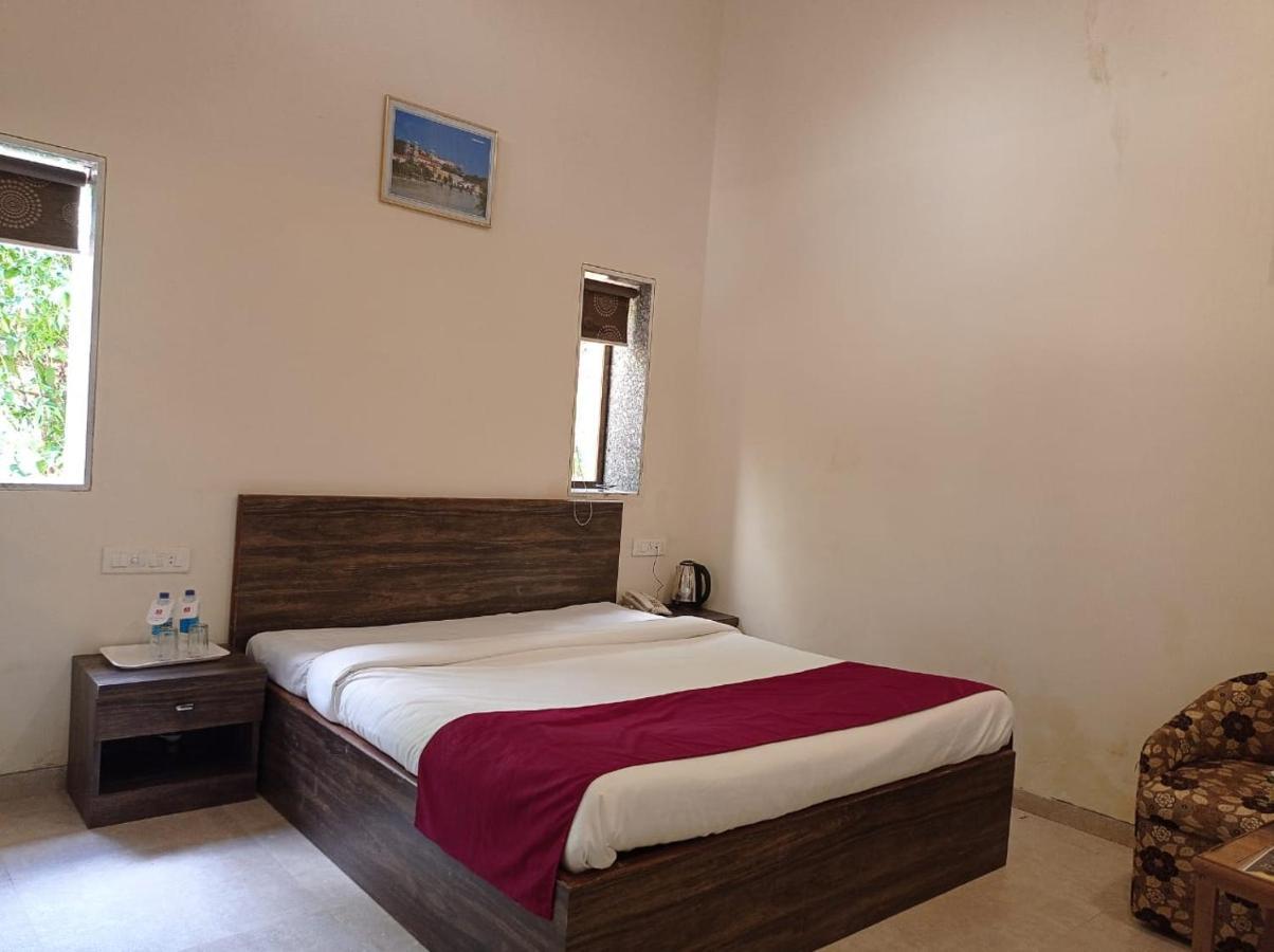 Ambassador 3* Panchgani
