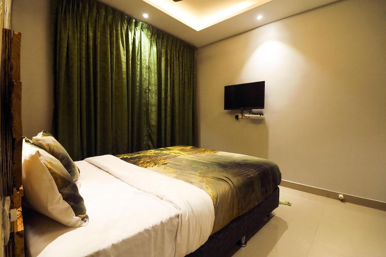 Greek Glory Hotel
