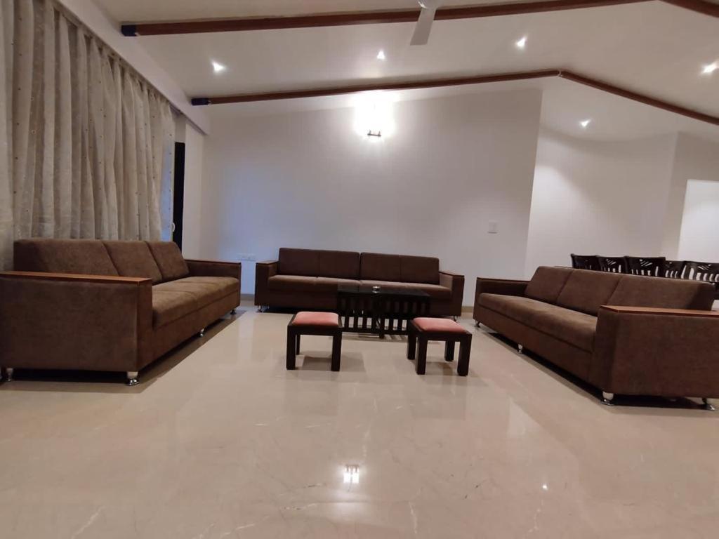 Hillview * Panchgani