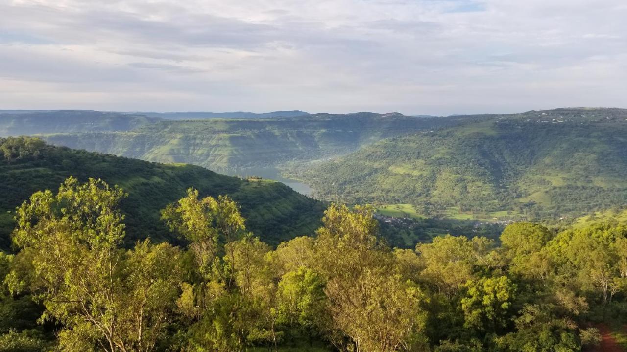 Tabletop Balcony - Valley View With Massive Hall