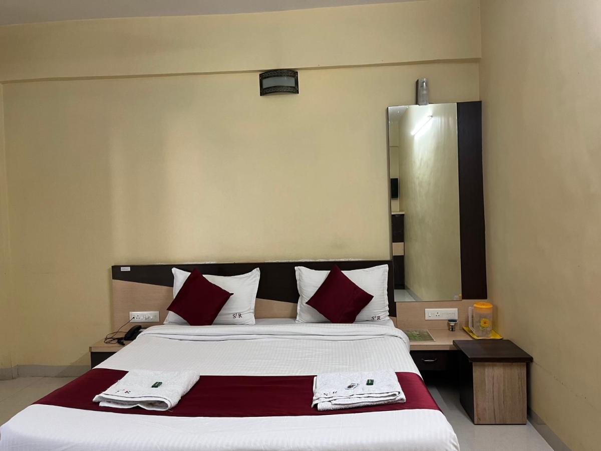 Hotel S2 Residency