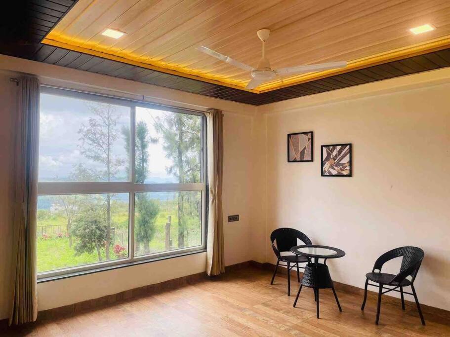 West Valley Casa East *