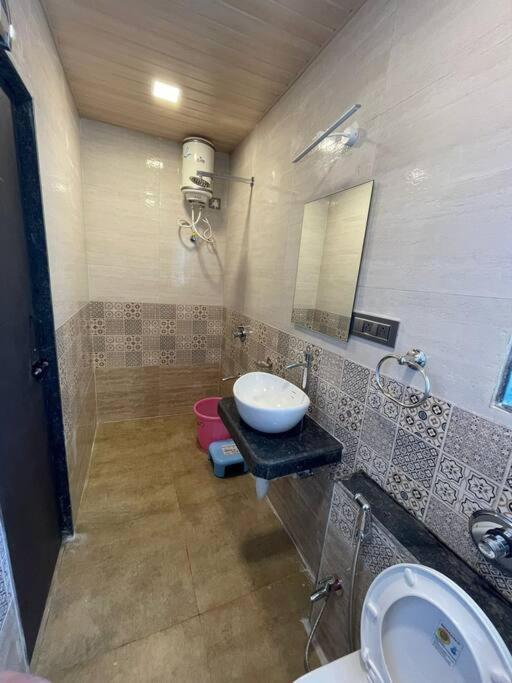 West Valley Casa East * Panchgani