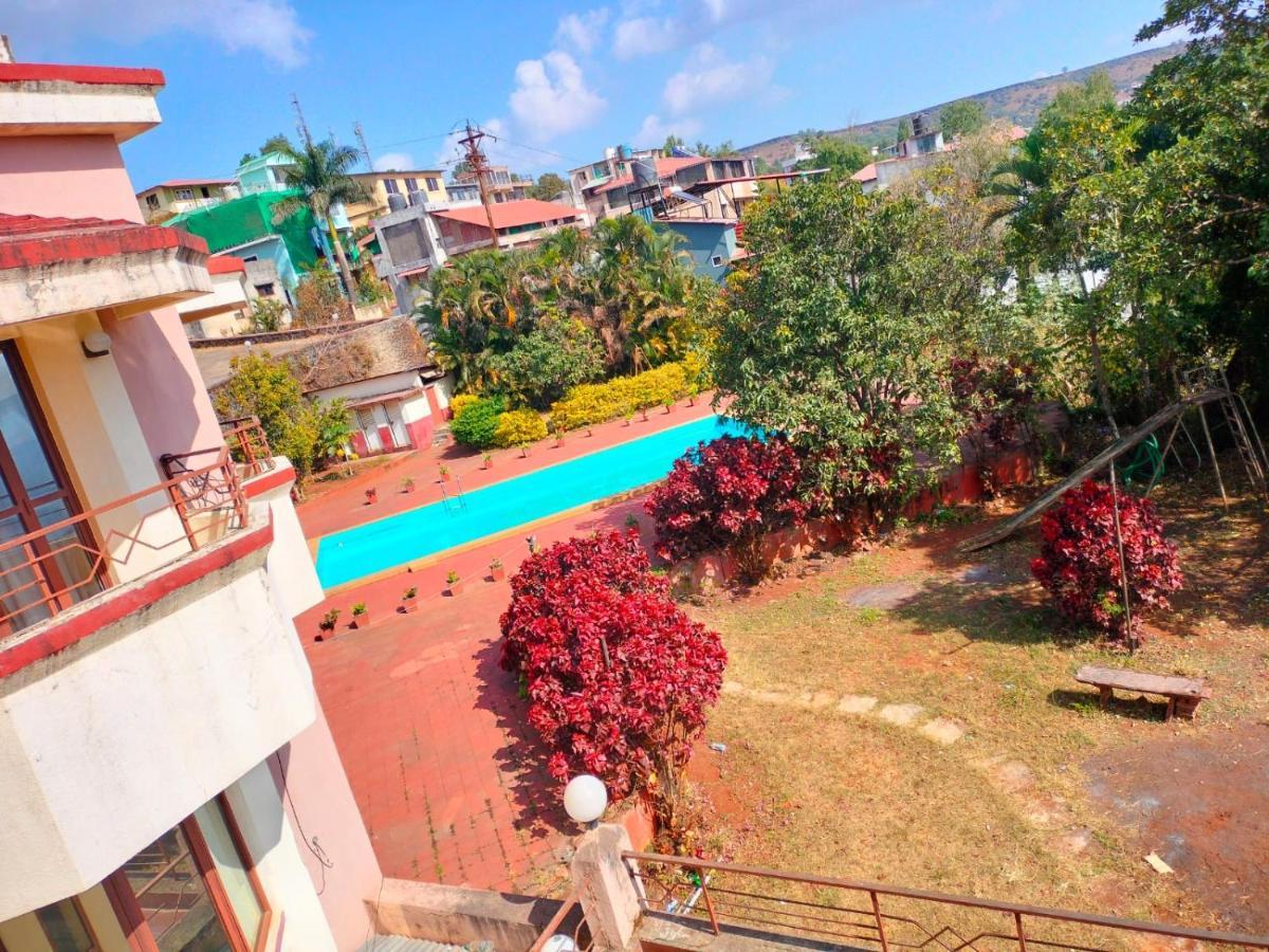 Hotel The Dhanhills - A Valley View In 3*