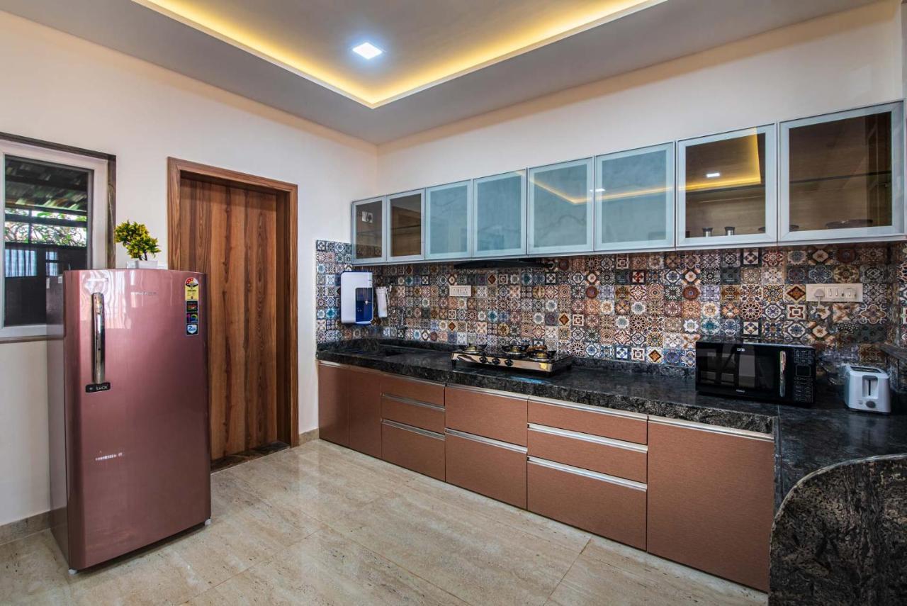 Stayvista's Skyline - Mountain-view With Swimming Pool And Terrace